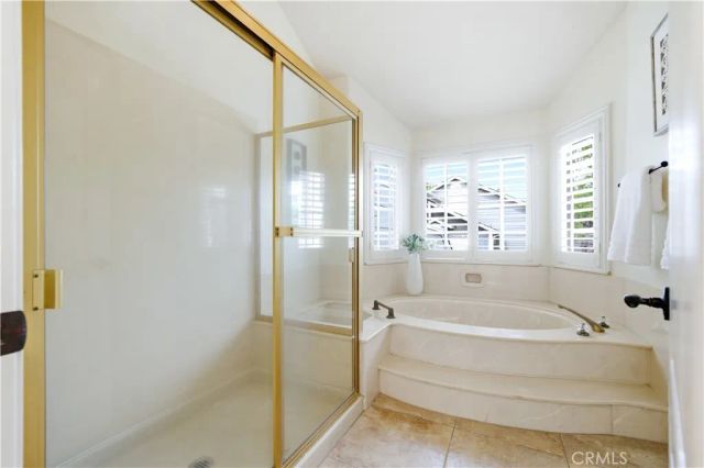 510 S Stoneham Court 102, Long Beach, CA 90803
