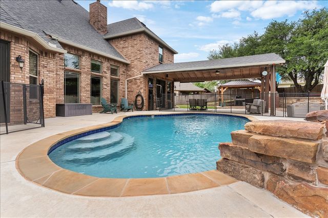 221 Adventus Court, Mansfield, TX 76063