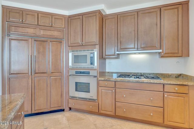 2211 E CAMELBACK Road 409, Phoenix, AZ 85016