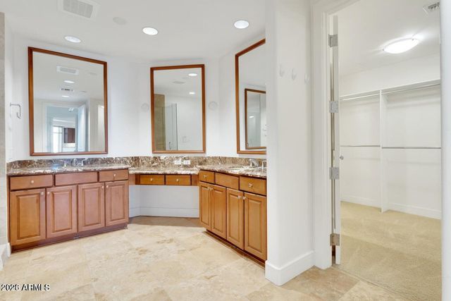 2211 E CAMELBACK Road 409, Phoenix, AZ 85016