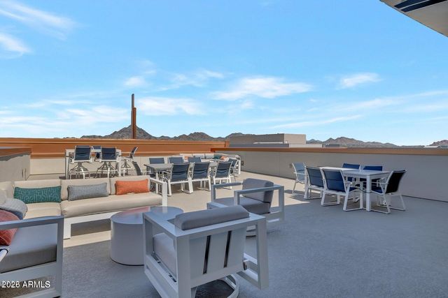 2211 E CAMELBACK Road 409, Phoenix, AZ 85016