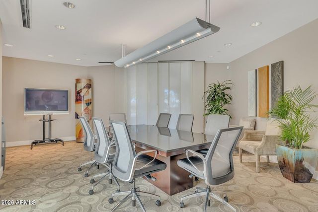 2211 E CAMELBACK Road 409, Phoenix, AZ 85016