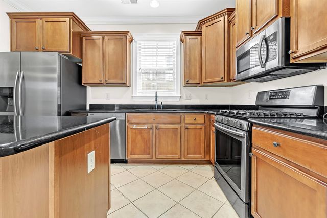 9960 BOWMORE DR, Unincorporated, TN 38016