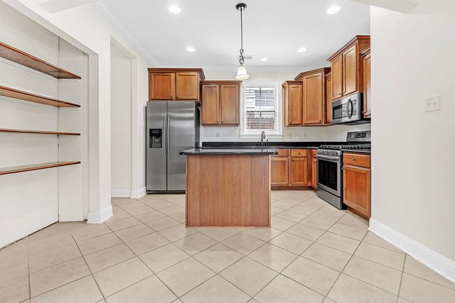 9960 BOWMORE DR, Unincorporated, TN 38016