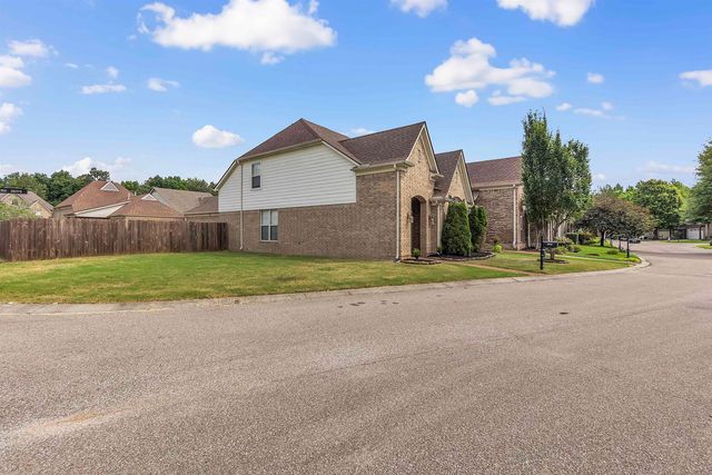 9960 BOWMORE DR, Unincorporated, TN 38016