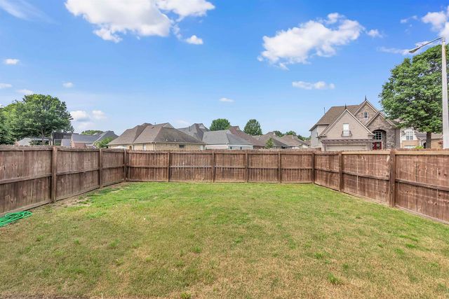 9960 BOWMORE DR, Unincorporated, TN 38016
