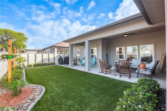 15661 THREE FATHOMS BANK Dr, Corpus Christi, TX 78418