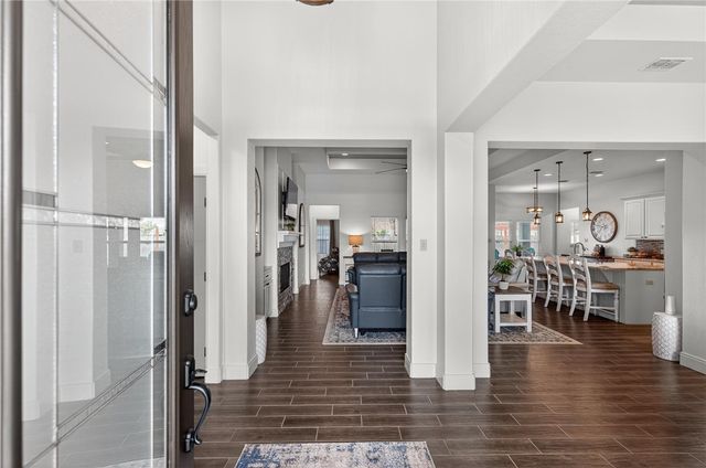 15661 THREE FATHOMS BANK Dr, Corpus Christi, TX 78418