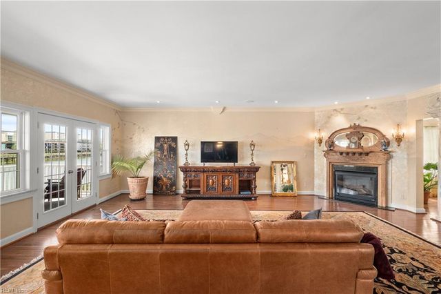 821 Arctic AVE, Virginia Beach, VA 23451