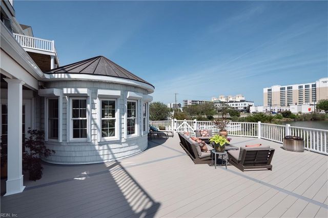 821 Arctic AVE, Virginia Beach, VA 23451