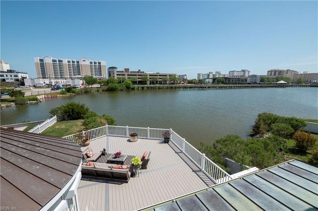 821 Arctic AVE, Virginia Beach, VA 23451