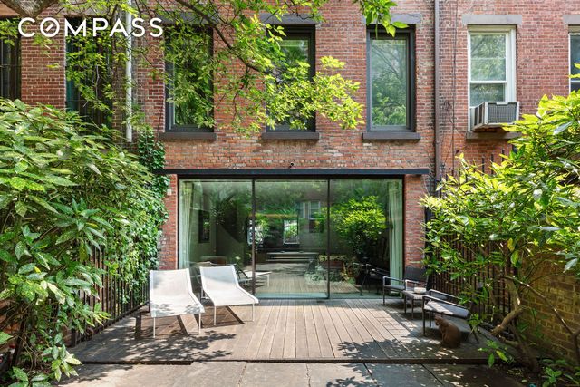 456 W 25th Street, New York City, NY 10001