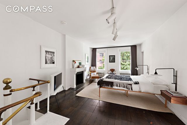 456 W 25th Street, New York City, NY 10001