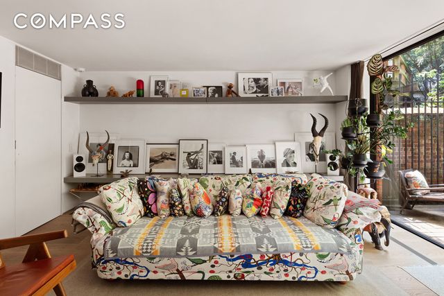 456 W 25th Street, New York City, NY 10001