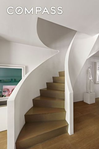 456 W 25th Street, New York City, NY 10001