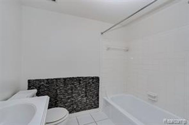 35281 Lewis Street 20, Westland, MI 48185