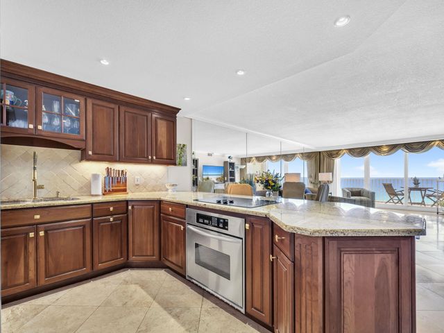 1100 E Highway 98 C703, Destin, FL 32541