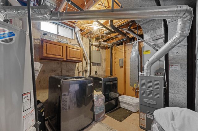 142 Champion St, Haysville, KS 67060