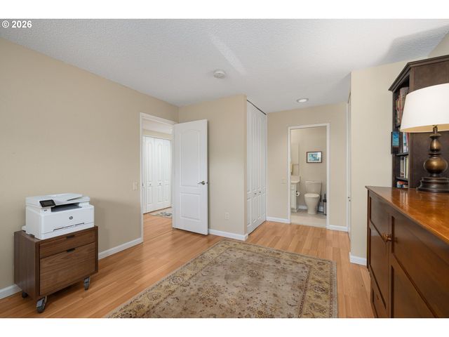 9625 Sw BRENTWOOD Pl, Portland, OR 97224