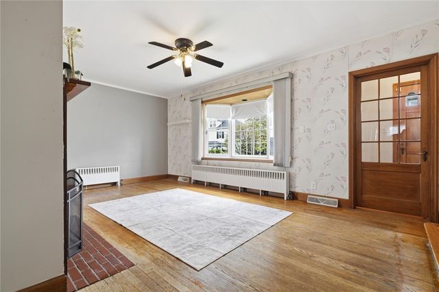 54 Downer Ave, Uniontown, PA 15401