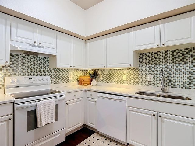 501 S MOODY AVENUE 1139B, Tampa, FL 33609