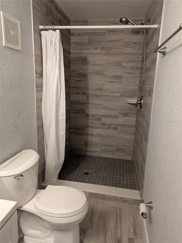 3613 KINGSTON STREET N, St Petersburg, FL 33713