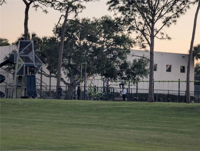 3613 KINGSTON STREET N, St Petersburg, FL 33713