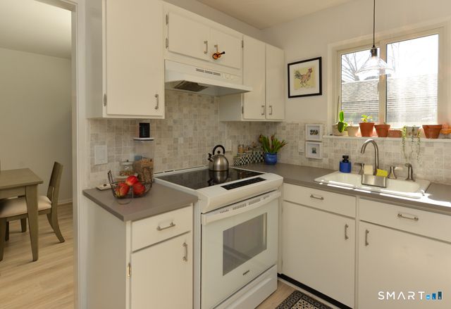 44 Heritage Village A, Southbury, CT 06488