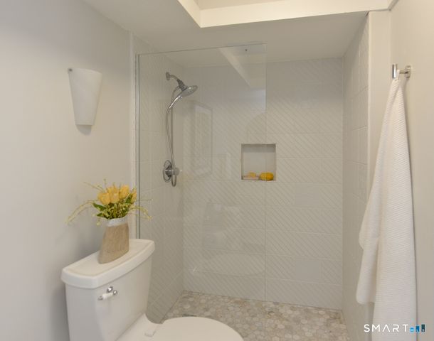 44 Heritage Village A, Southbury, CT 06488