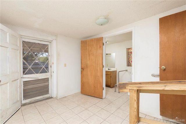 5068 E US Highway 83, Rio Grande City, TX 78582