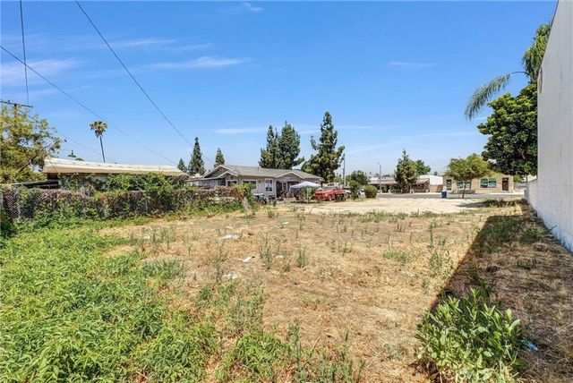 968 E Mission Boulevard, Pomona, CA 91766