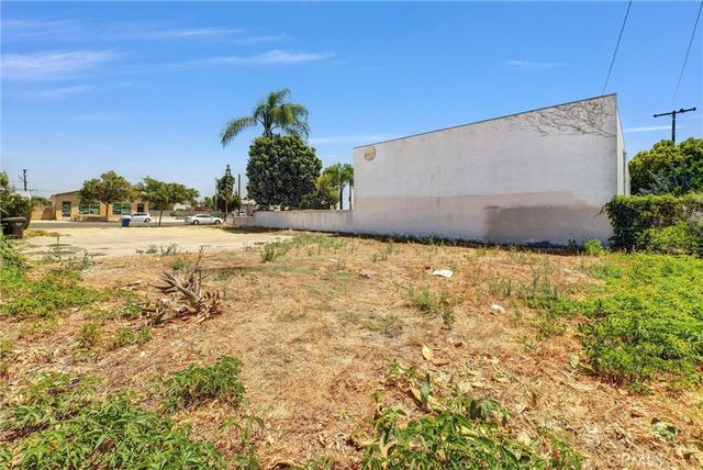 968 E Mission Boulevard, Pomona, CA 91766