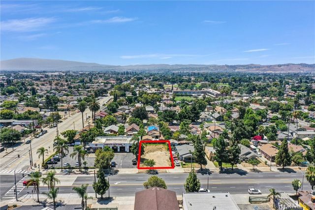 968 E Mission Boulevard, Pomona, CA 91766