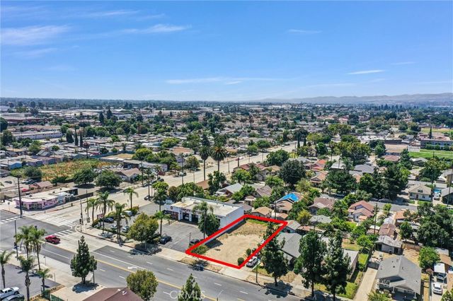 968 E Mission Boulevard, Pomona, CA 91766