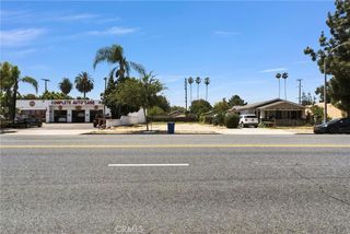 968 E Mission Boulevard, Pomona, CA 91766