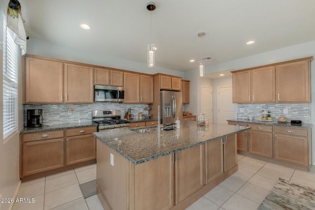 17249 W Spur Drive, Surprise, AZ 85387