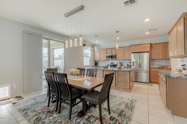 17249 W Spur Drive, Surprise, AZ 85387