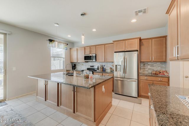 17249 W Spur Drive, Surprise, AZ 85387