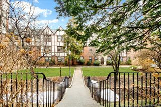 7 Greenridge Avenue B8, White Plains, NY 10605