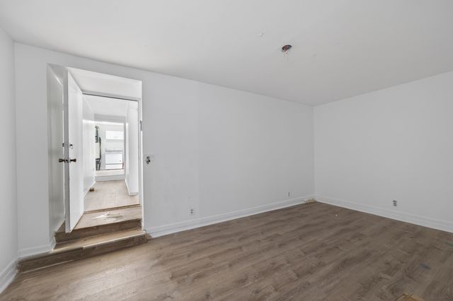 1926 E 24th St N, Wichita, KS 67219