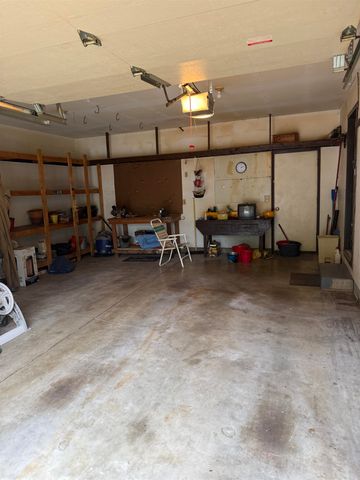 1452 N Melrose Lane, Wichita, KS 67212