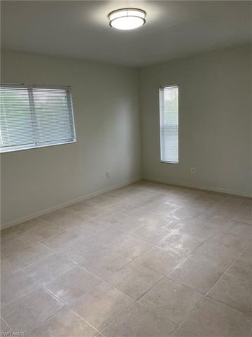 2023 NW 6th ST, Cape Coral, FL 33993