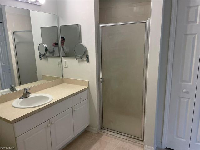 2023 NW 6th ST, Cape Coral, FL 33993