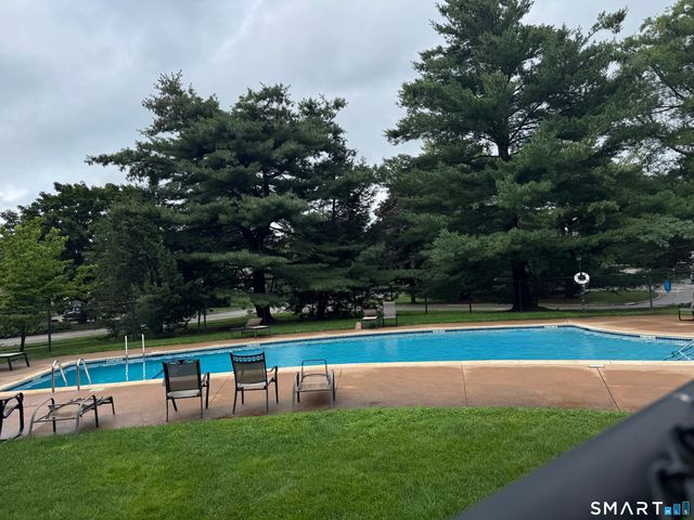 2206 Mill Pond Drive 2206, South Windsor, CT 06074
