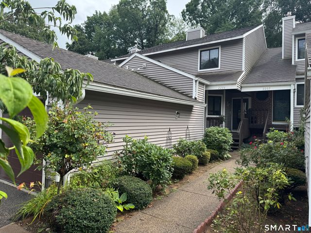 2206 Mill Pond Drive 2206, South Windsor, CT 06074