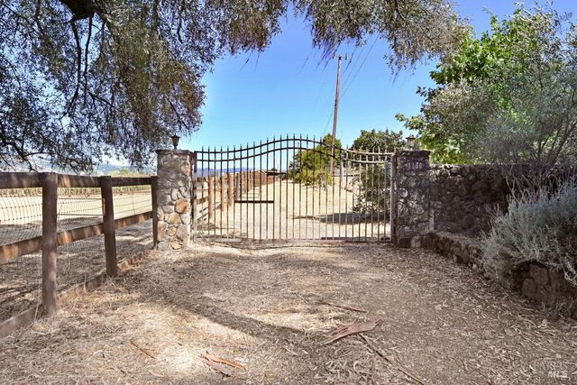 1130 Lawndale Rd, Kenwood, CA 95452