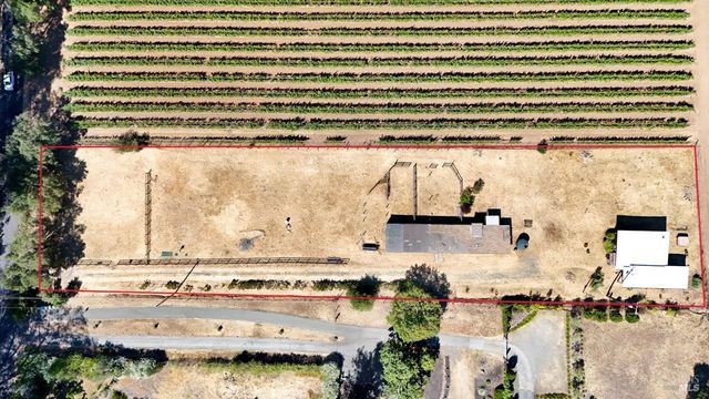 1130 Lawndale Rd, Kenwood, CA 95452