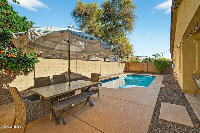 4212 E Washington Court, Gilbert, AZ 85234