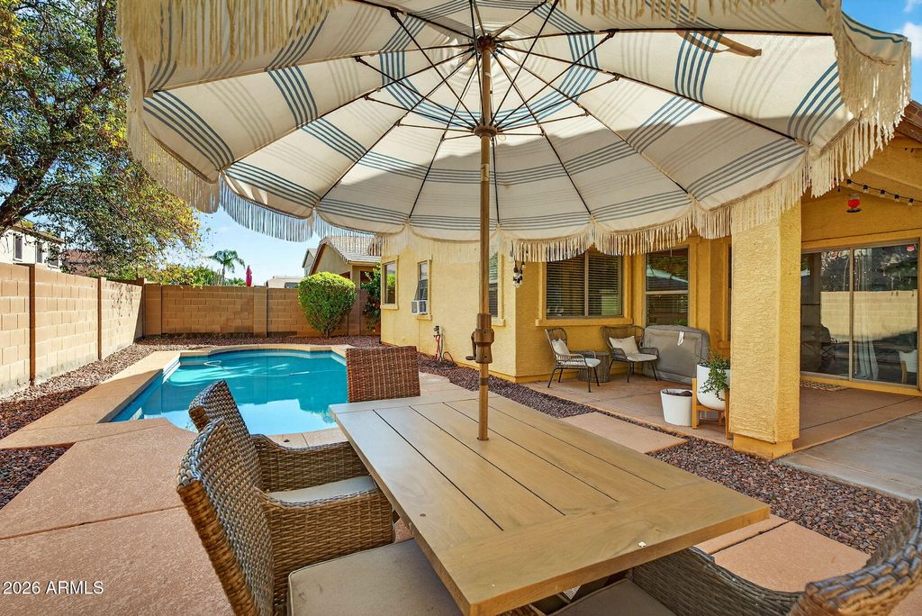 4212 E Washington Court, Gilbert, AZ 85234