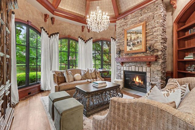 2317 Victoria Park Lane, Raleigh, NC 27614